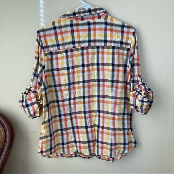 Cotton‎ Button Down - Picture 2 of 6